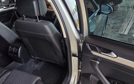 Volkswagen Passat B8 рестайлинг, 2016 год, 2 400 000 рублей, 8 фотография