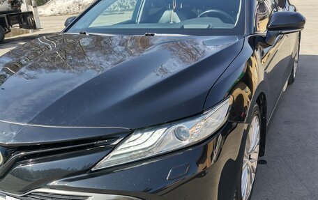 Toyota Camry, 2020 год, 3 000 000 рублей, 3 фотография