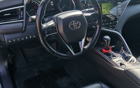 Toyota Camry, 2020 год, 3 000 000 рублей, 11 фотография
