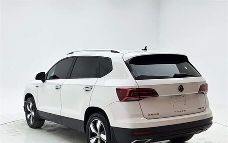 Volkswagen Tharu, 2022 год, 1 690 000 рублей, 6 фотография