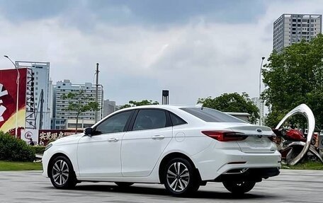 Ford Focus IV, 2022 год, 980 333 рублей, 6 фотография