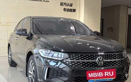 Volkswagen Lavida, 2023 год, 1 282 000 рублей, 3 фотография