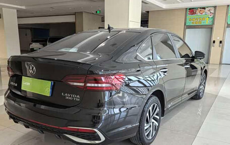 Volkswagen Lavida, 2023 год, 1 282 000 рублей, 12 фотография