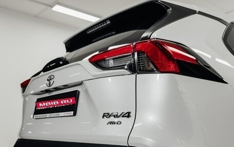 Toyota RAV4, 2025 год, 4 600 000 рублей, 6 фотография