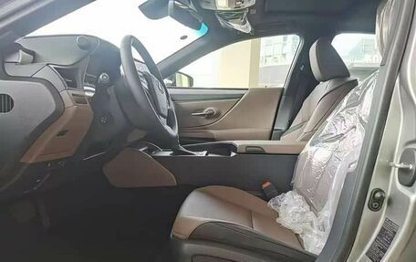 Lexus ES VII, 2025 год, 5 990 000 рублей, 5 фотография