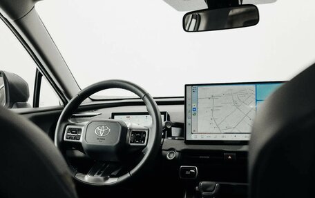 Toyota RAV4, 2026 год, 4 650 000 рублей, 11 фотография