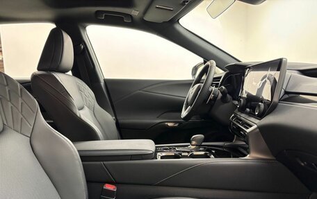 Lexus RX IV рестайлинг, 2025 год, 8 200 000 рублей, 14 фотография