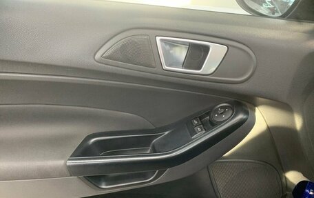 Ford Fiesta, 2015 год, 950 000 рублей, 9 фотография