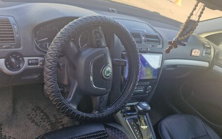 Skoda Octavia, 2010 год, 950 000 рублей, 5 фотография