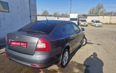 Skoda Octavia, 2010 год, 950 000 рублей, 2 фотография