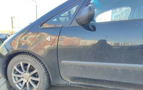 Mitsubishi Colt VI рестайлинг, 2006 год, 350 000 рублей, 3 фотография