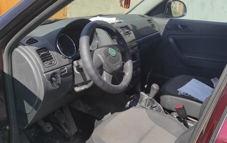 Skoda Yeti I рестайлинг, 2011 год, 850 000 рублей, 5 фотография