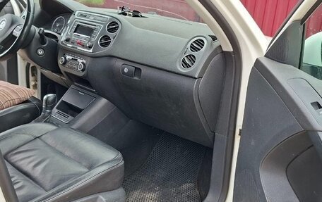 Volkswagen Tiguan I, 2011 год, 1 050 000 рублей, 12 фотография