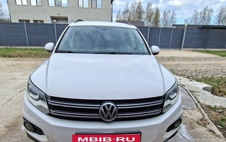 Volkswagen Tiguan I, 2011 год, 1 050 000 рублей, 5 фотография