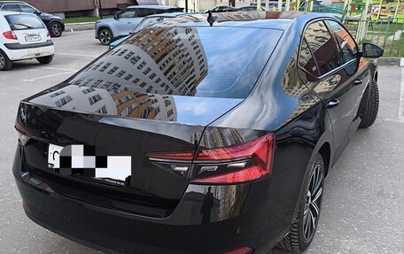 Skoda Superb III рестайлинг, 2025 год, 3 999 000 рублей, 4 фотография