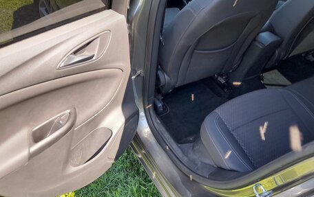 Opel Astra K, 2019 год, 1 290 000 рублей, 11 фотография