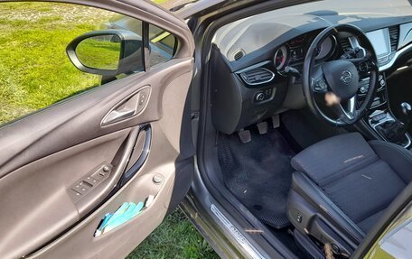 Opel Astra K, 2019 год, 1 290 000 рублей, 12 фотография