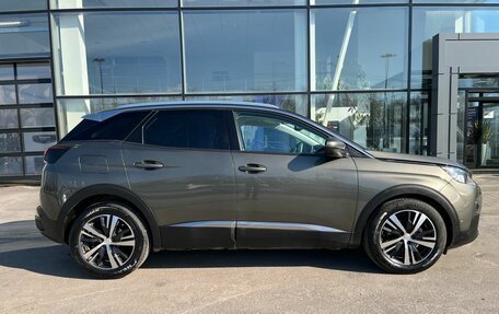 Peugeot 3008 II, 2019 год, 1 590 000 рублей, 6 фотография