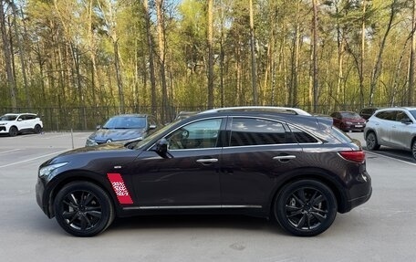 Infiniti FX II, 2011 год, 1 850 000 рублей, 1 фотография