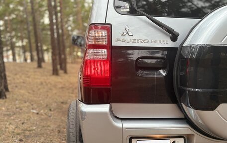 Mitsubishi Pajero Mini II, 2008 год, 820 000 рублей, 21 фотография