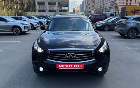 Infiniti FX II, 2011 год, 1 850 000 рублей, 5 фотография