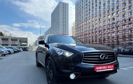 Infiniti FX II, 2011 год, 1 850 000 рублей, 13 фотография