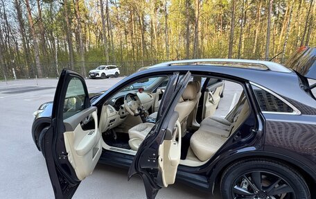 Infiniti FX II, 2011 год, 1 850 000 рублей, 28 фотография