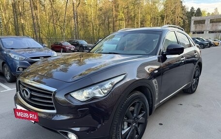 Infiniti FX II, 2011 год, 1 850 000 рублей, 37 фотография