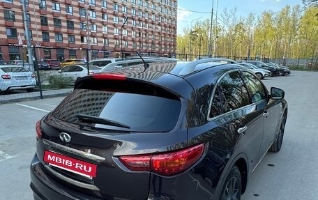Infiniti FX II, 2011 год, 1 850 000 рублей, 38 фотография