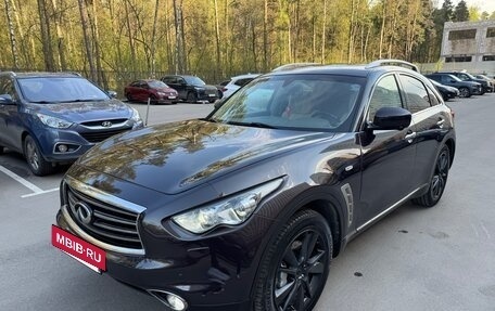 Infiniti FX II, 2011 год, 1 850 000 рублей, 36 фотография