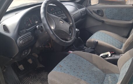 Chevrolet Niva I рестайлинг, 2004 год, 233 000 рублей, 6 фотография