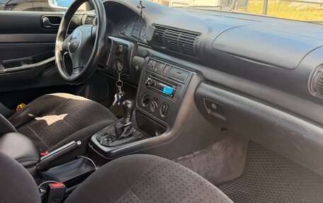 Audi A4, 1996 год, 280 000 рублей, 9 фотография