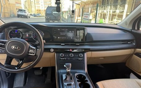 KIA Carnival, 2020 год, 3 790 000 рублей, 9 фотография