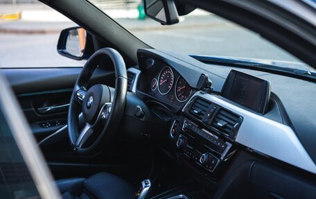 BMW 3 серия, 2018 год, 2 750 000 рублей, 11 фотография