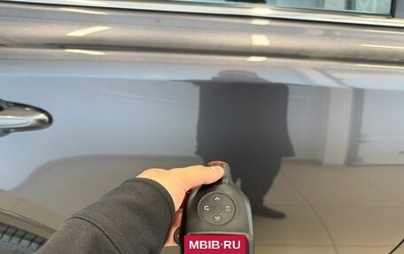 Toyota RAV4, 2015 год, 2 399 900 рублей, 26 фотография