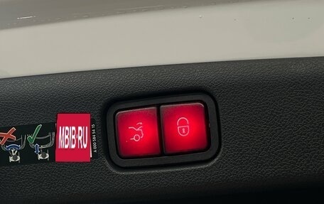 Mercedes-Benz E-Класс, 2024 год, 7 706 000 рублей, 25 фотография