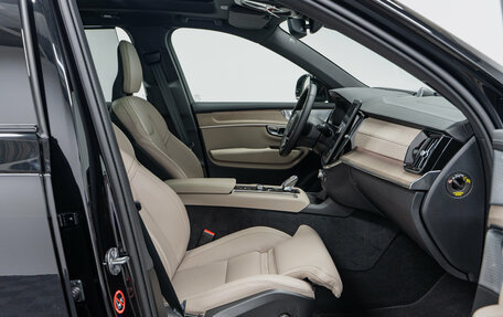 Volvo XC90 II рестайлинг, 2025 год, 10 690 000 рублей, 13 фотография