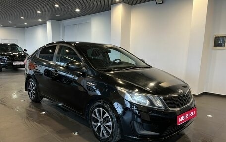 KIA Rio III рестайлинг, 2013 год, 838 000 рублей, 1 фотография