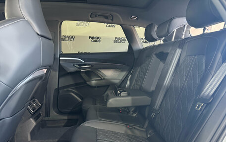 Audi Q5, 2026 год, 5 700 000 рублей, 16 фотография