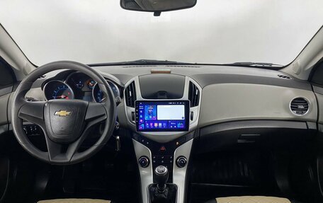 Chevrolet Cruze II, 2013 год, 700 000 рублей, 16 фотография
