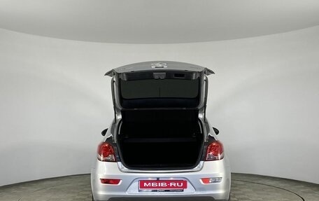 Chevrolet Cruze II, 2013 год, 700 000 рублей, 9 фотография