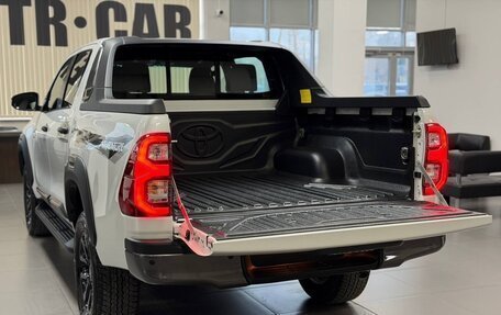 Toyota Hilux VIII, 2025 год, 6 990 000 рублей, 18 фотография