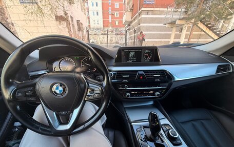BMW 5 серия, 2018 год, 2 500 000 рублей, 4 фотография