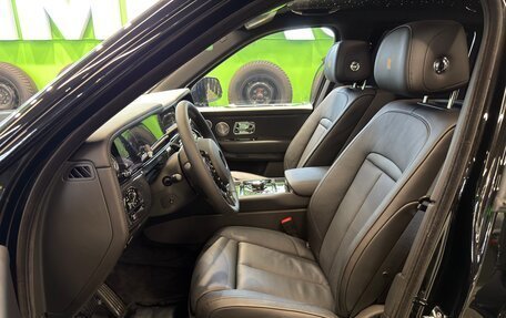 Rolls-Royce Cullinan, 2025 год, 78 900 000 рублей, 27 фотография