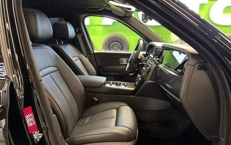 Rolls-Royce Cullinan, 2025 год, 78 900 000 рублей, 17 фотография