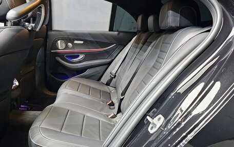 Mercedes-Benz E-Класс, 2022 год, 5 370 000 рублей, 12 фотография