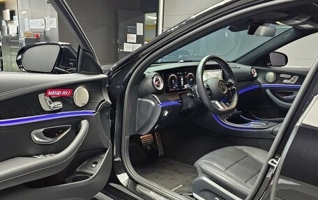 Mercedes-Benz E-Класс, 2022 год, 5 370 000 рублей, 11 фотография