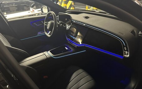 Mercedes-Benz E-Класс, 2025 год, 9 600 000 рублей, 5 фотография