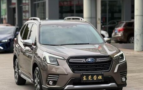 Subaru Forester, 2022 год, 2 330 000 рублей, 2 фотография