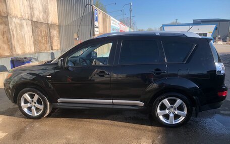 Mitsubishi Outlander III рестайлинг 3, 2008 год, 1 080 000 рублей, 3 фотография